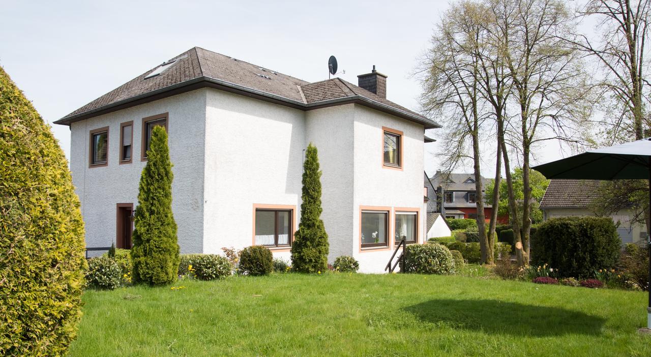 Altes Forsthaus Bed & Breakfast Manderscheid Eksteriør bilde